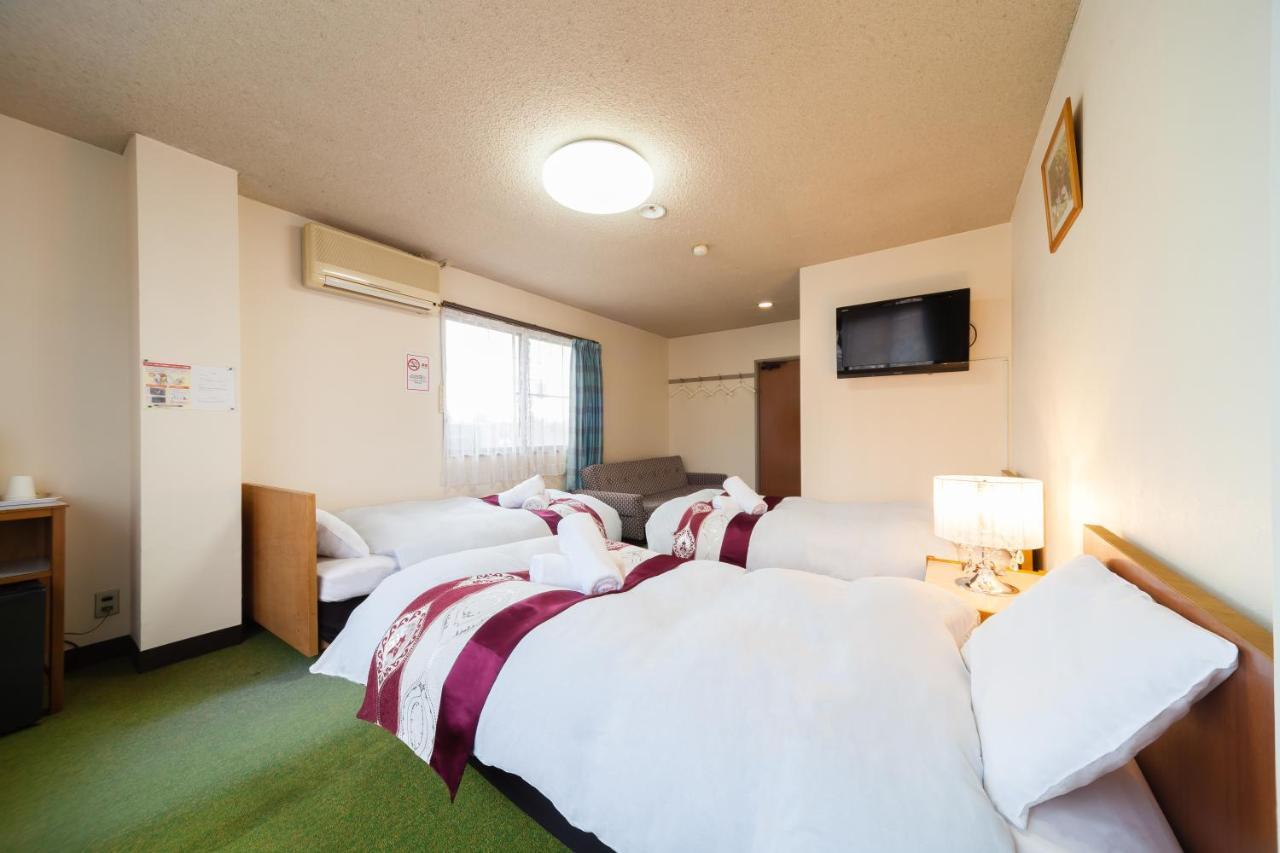 Petit Hotel P-Bow Hakuba Exteriör bild