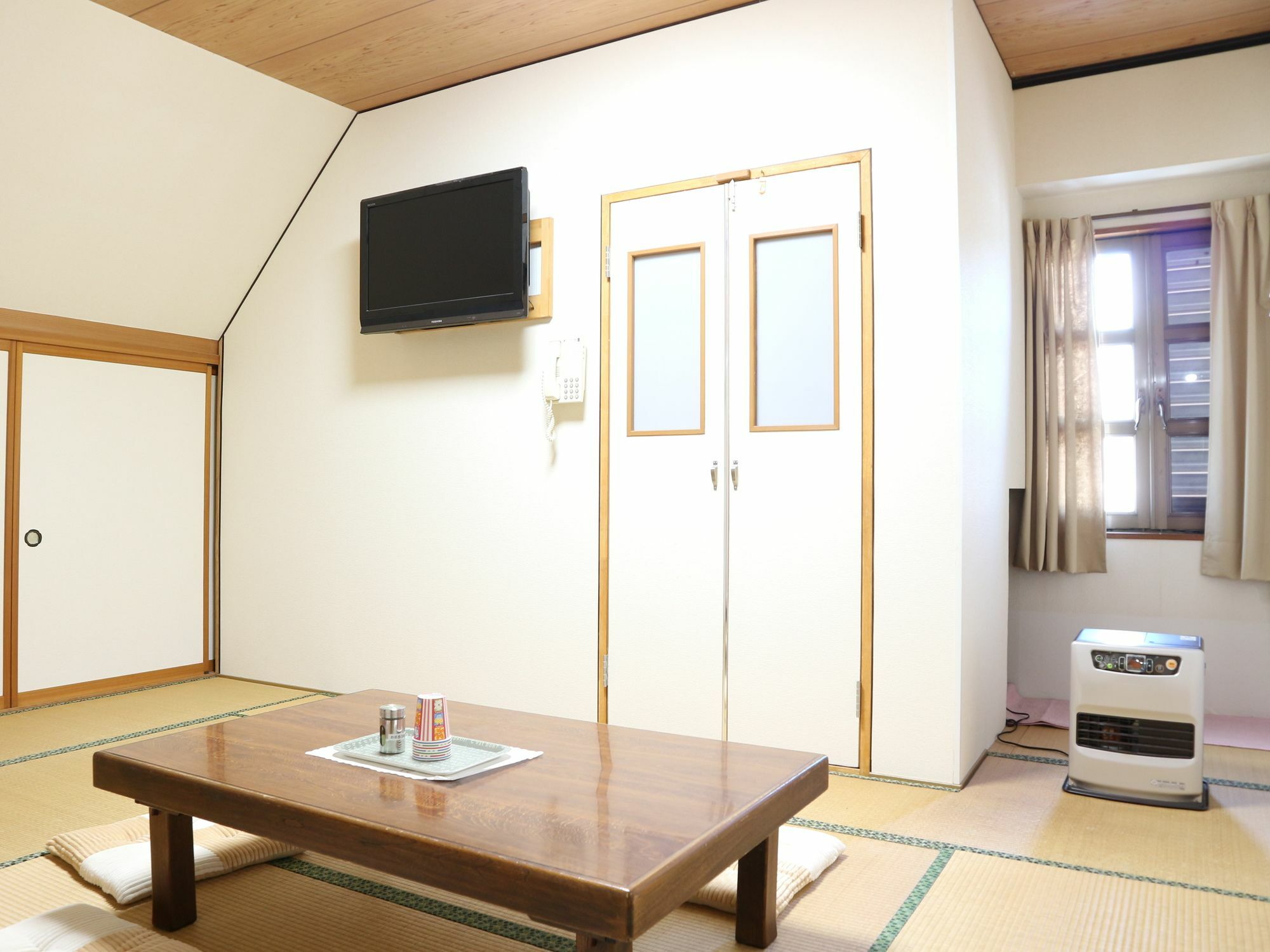 Petit Hotel P-Bow Hakuba Exteriör bild
